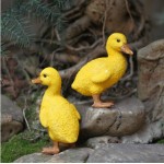 Urparcel Resin Duck Figures Garden Decoration,Outdoor Statue,Yard Decoration (a Pair)